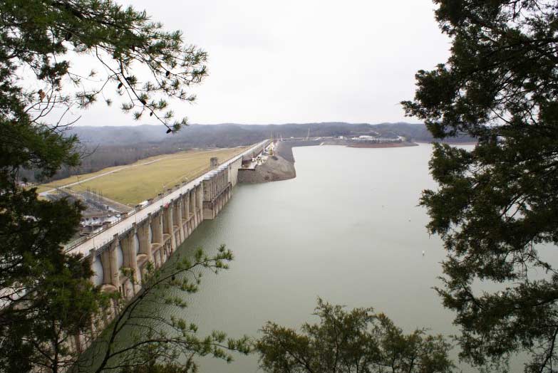 Wolf Creek Dam – Cumberland Lake